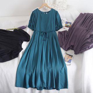Tie-waist Pintuck Plain Midi Dress