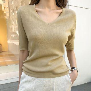 V-neck Sleeved Knit Top