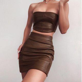 Set: Croc Grain Tue Top + Pencil Skirt
