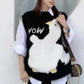 Cartoon Goose Jacquard Sweater Vest
