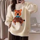 Round Neck Tiger Print Loose Fit Sweater