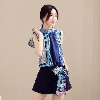 Set: Sleeveless Printed Top + Bow-accent Shorts