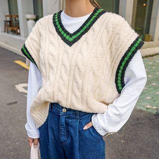 Plus Size Ringer Cable-knit Vest