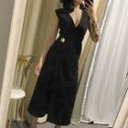 Deep V-neck Sleeveless Jumpsuit
