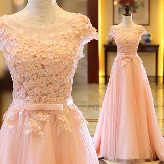 Cap-sleeve Applique Tulle-overlay Evening Gown