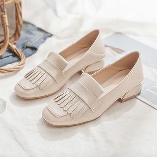 Fringed Low-heel Loafers