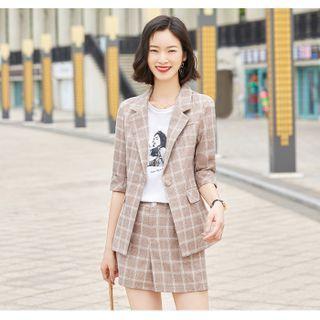 Elbow-sleeve Plaid Blazer / Plaid Shorts / Set