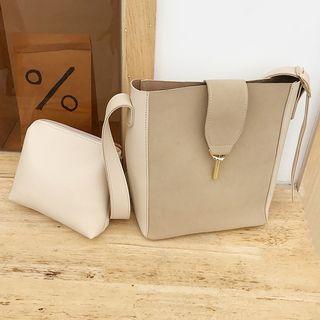 Set: Faux Leather Bucket Hat + Pouch