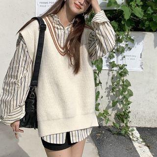 V-neck Sweater Vest / Striped Shirt