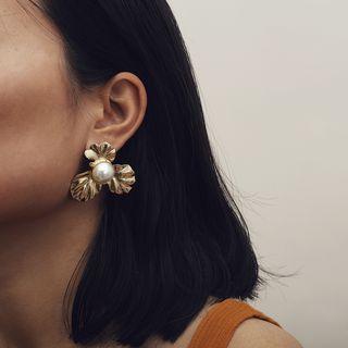 Faux Pearl Alloy Flower Earring