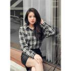 Long-sleeve Dual-pocket Plaid Shirt