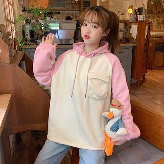 Two-tone Pocketed Sweatshirt