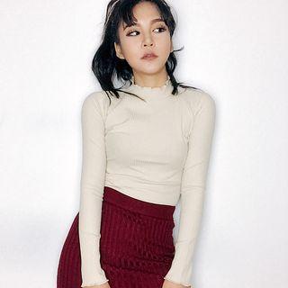 Plain Frill Trim Long Sleeve Knit Top