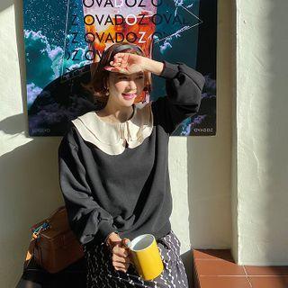 Contrast Wide-collar Sweatshirt