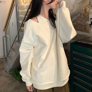 Mock Two-piece Cold-shoulder Sweatshirt / Plain Mini Skirt