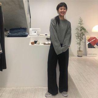 Plain Sweater / Wide-leg Pants