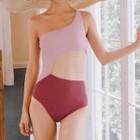 Two-tone Cut-out One-shoulder Swimsuit