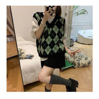 Argyle Print Sweater / Sweater Vest
