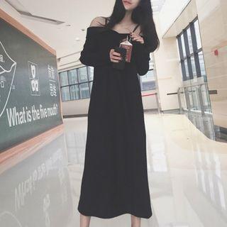 Long Sleeve Cold Shoulder Maxi Dress