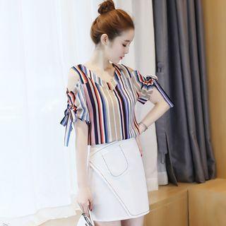 Set: Striped Cut Out Shoulder Chiffon Top + A-line Skirt