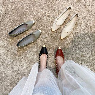 Cap-toe Studded Flats
