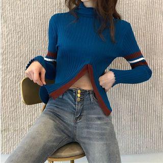 Long-sleeve Mock-neck Color-panel Split Knit Top