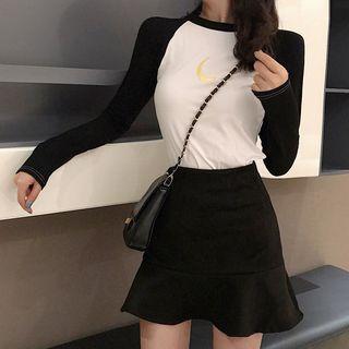 Long-sleeve Embroidered T-shirt / Mini Mermaid Pencil Skirt