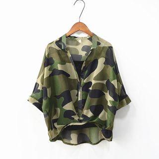 Set: Camo Short-sleeve Shirt + Camisole Top Set - Shirt - Camouflage - One Size / Camisole Top - Black - One Size