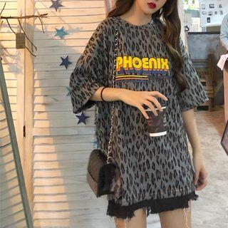 Short Sleeve Leopard Printed Tee