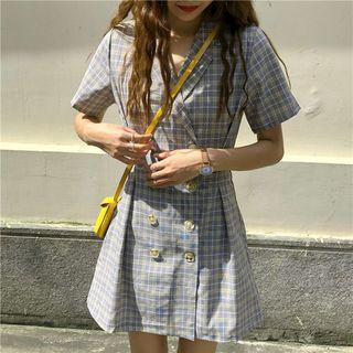 Short-sleeve Plaid Mini A-line Dress / Zip Jacket