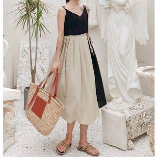 Color Block V-neck Spaghetti Strap Midi Dress