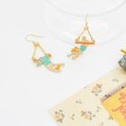 Non-matching Alloy Trapeze Dangle Earring