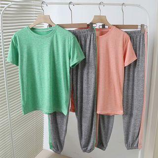 Set: Plain Short Sleeve Tee + Color Block Sweatpants