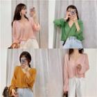 Plain V-neck Light Knit Top