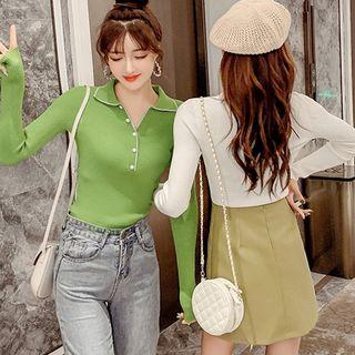 Contrast Trim Faux Pearl Knit Top