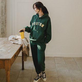 Set: Letter Napped Hoodie + Jogger Pants