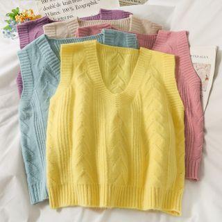 Embossed Knit Vest In 5 Colors