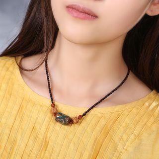 Retro Agate Pendant Necklace
