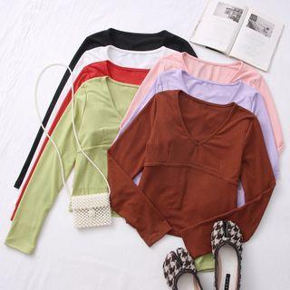 V-neck Slim-fit Crop T-shirt In 7 Colors