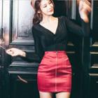 Set: V-neck Top + Zip Pencil Skirt