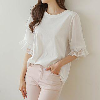 Chiffon-sleeve Lace-cuff T-shirt