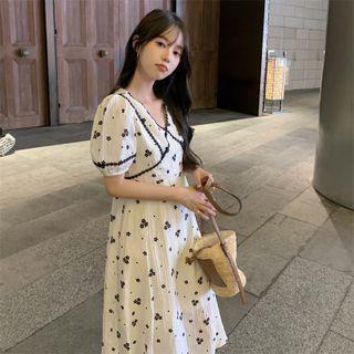 Puff-sleeve Floral Print A-line Dress / Blouse
