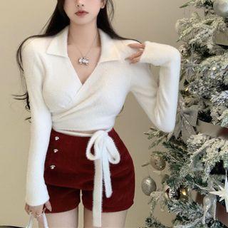 V-neck Sweater / Ruffle Shorts