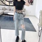 Short-sleeve Cropped T-shirt / Ripped Washed Wide-leg Jeans