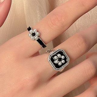 Set Of 2: Flower Ring Set Of 2 - 01 - 6482 - Silver - One Size