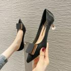 Square Buckled Pointed-toe Shoes