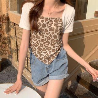 Short-sleeve Asymmetrical Leopard Print Knit Top