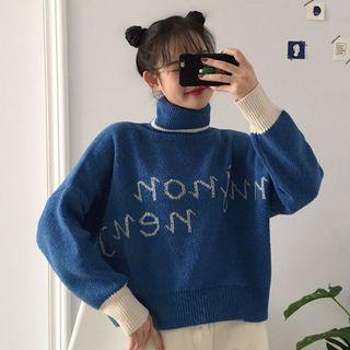 Cropped Turtleneck Lettering Sweater