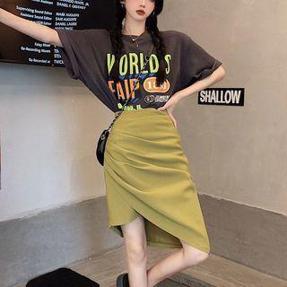 Asymmetrical Pencil Skirt / Elbow-sleeve Lettering T-shirt