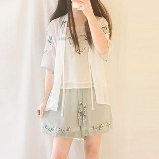 Set: Elbow-sleeve Jacket + Spaghetti Strap Top + Shorts + Fan
